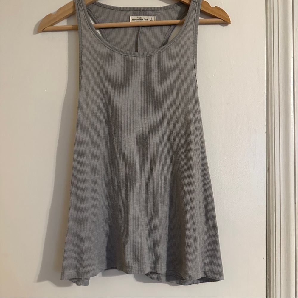 Abercrombie & Fitch tank women S gray ribbed Flowy